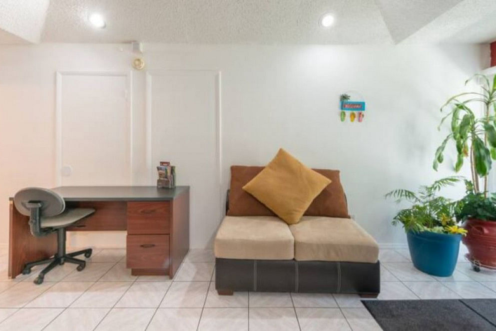 JWguest House at Orlando, Florida | Orlando Florida -Stay with Friends Loving Brothers & Sisters | Jwbnb no brobnb 4