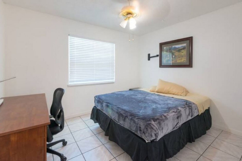 JWguest House at Orlando, Florida | Orlando Florida -Stay with Friends Loving Brothers & Sisters | Jwbnb no brobnb 12