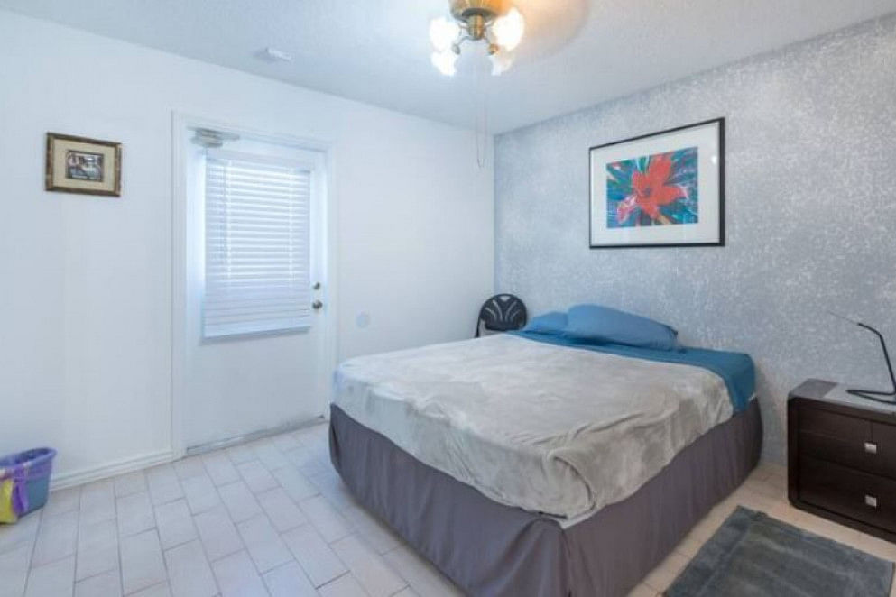JWguest House at Orlando, Florida | Orlando Florida -Stay with Friends Loving Brothers & Sisters | Jwbnb no brobnb 13