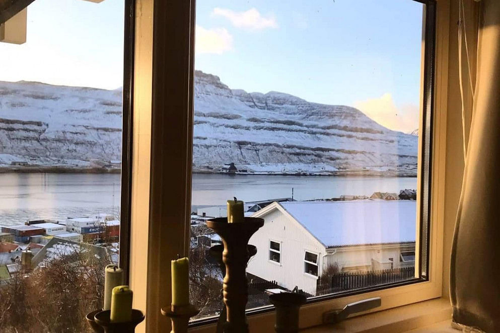 JWguest Apartment at Tvøroyri, Suduroy | Cozy apartment with an amazing view | Jwbnb no brobnb 1