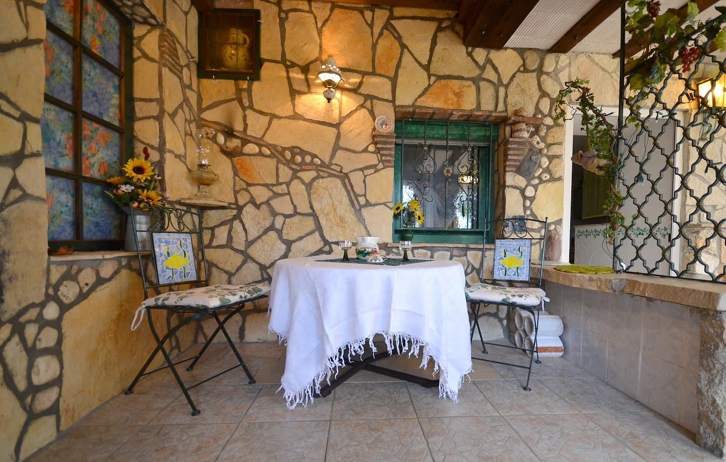 JWguest Apartment at Rovinjsko Selo, Istarska županija | Cozy "La Grotta" home | Jwbnb no brobnb 5