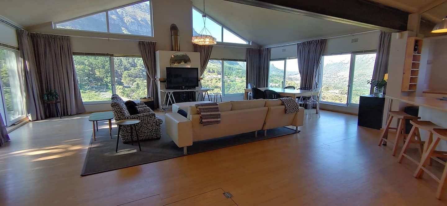 JWguest Apartment at Cape Town, Western Cape | MRAA: Exquisite views, pool, fast WiFi with back up power | Jwbnb no brobnb 13