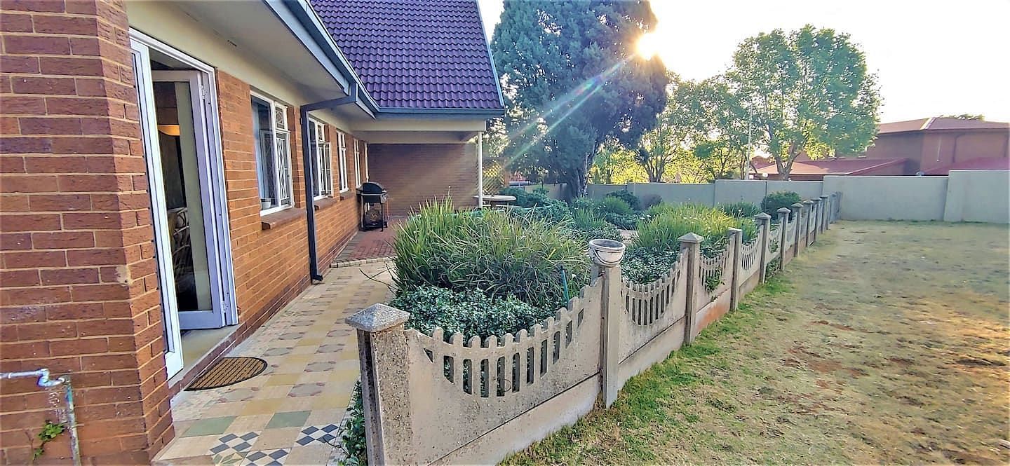 JWguest Residential Home at Roodepoort, Gauteng | Garden cottage | Jwbnb no brobnb 2
