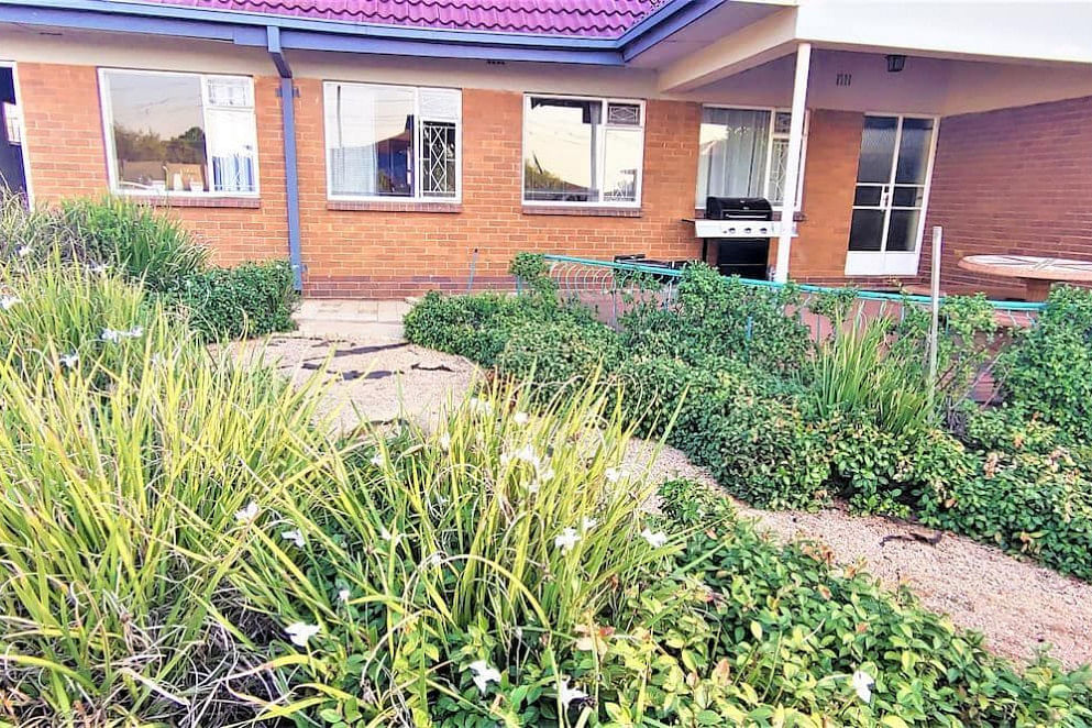 JWguest Residential Home at Roodepoort, Gauteng | Garden cottage | Jwbnb no brobnb 34