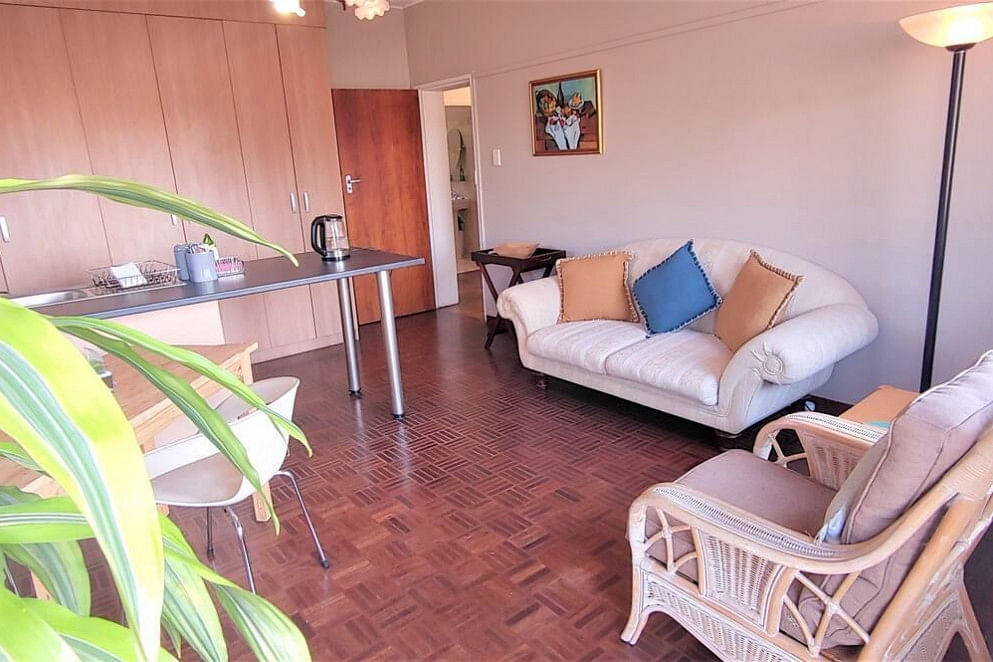 JWguest Residential Home at Roodepoort, Gauteng | Garden cottage | Jwbnb no brobnb 8