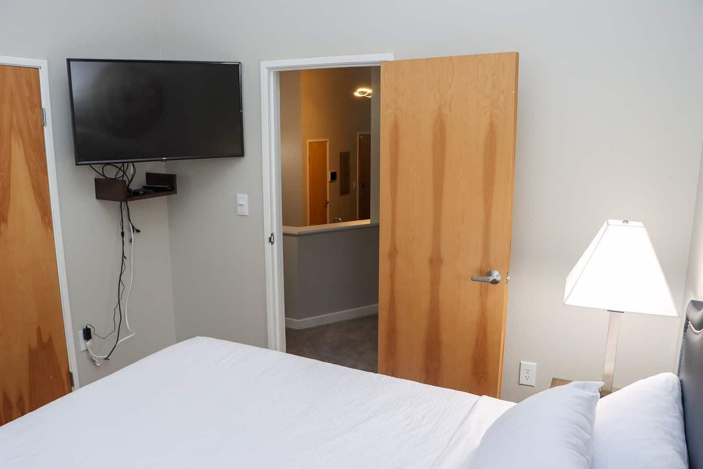 JWguest Rental unit at Indianapolis, Indiana | Executive Stay in Indianapolis | Jwbnb no brobnb 21