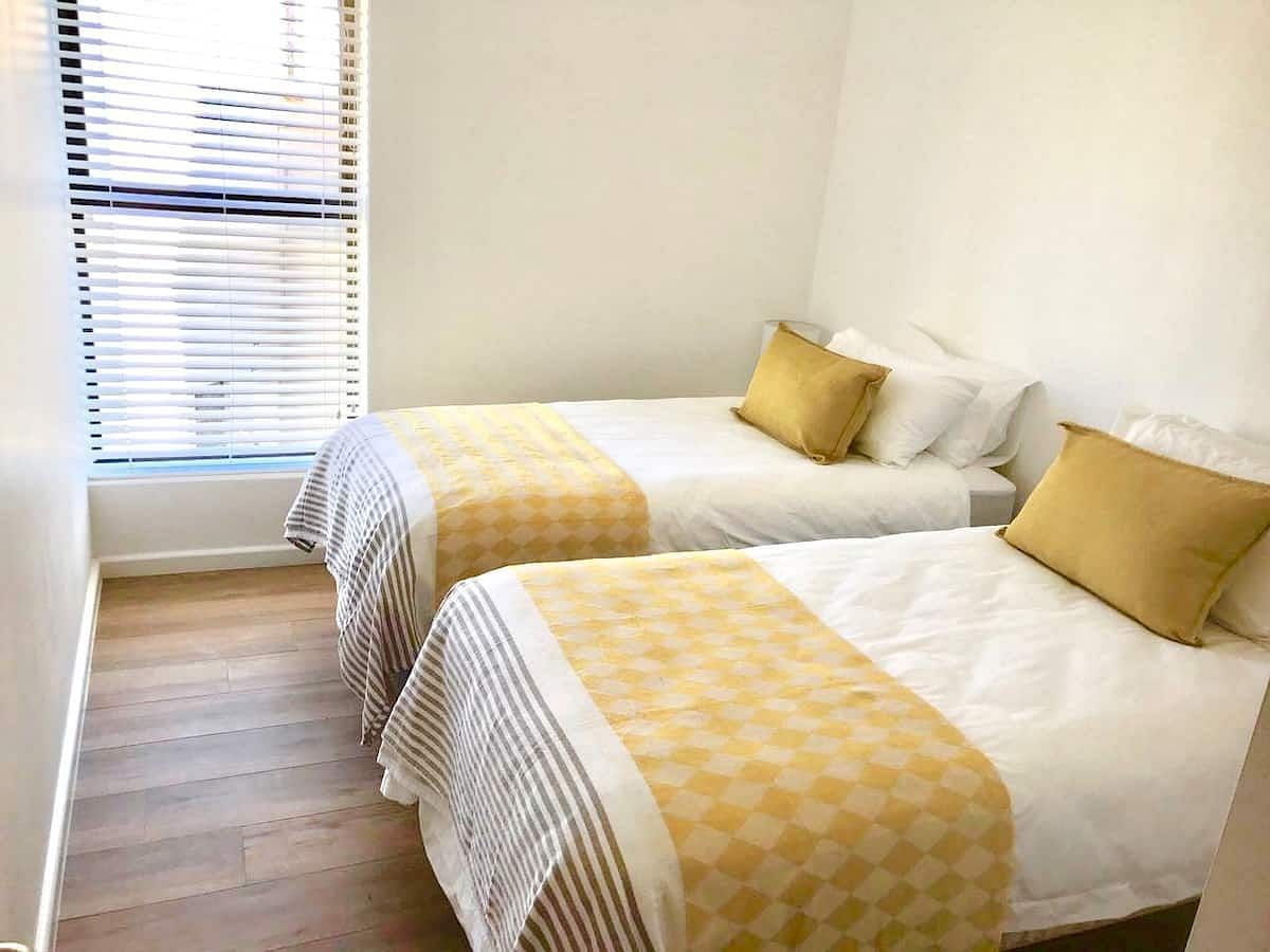 JWguest Apartment at Cape Town, Western Cape | Cozy, spacious and modern apartment in Cape Town | Jwbnb no brobnb 7