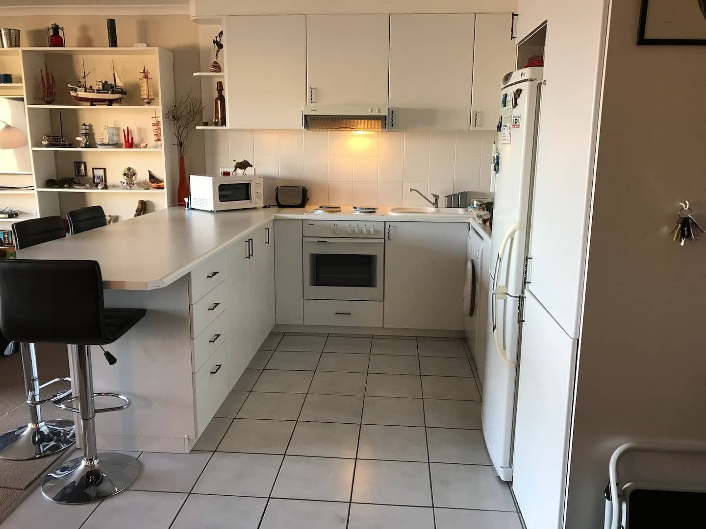 JWguest Rental unit at Cape Town, Western Cape | Apartment with ocean view | Jwbnb no brobnb 3
