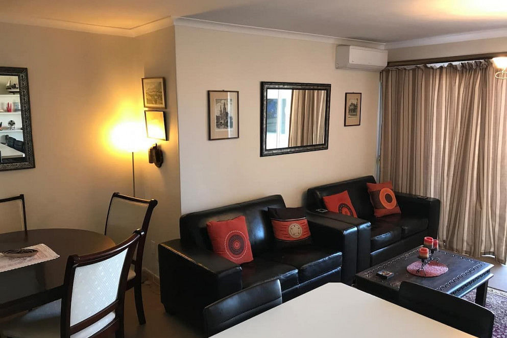 JWguest Rental unit at Cape Town, Western Cape | Apartment with ocean view | Jwbnb no brobnb 6