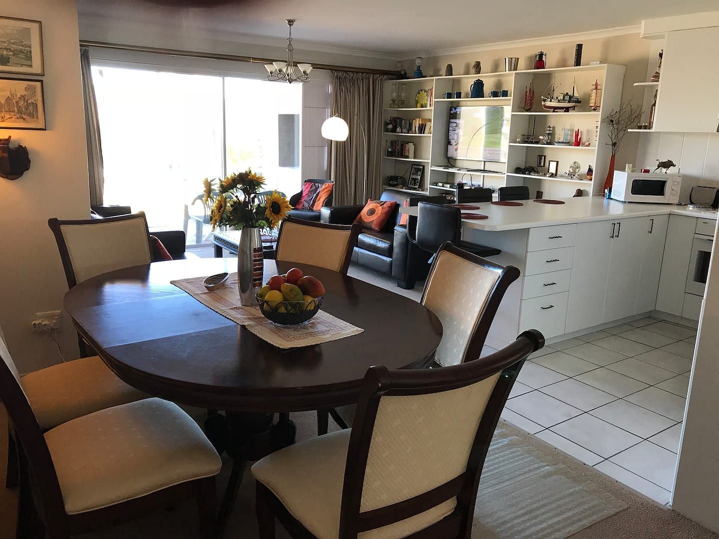 JWguest Rental unit at Cape Town, Western Cape | Apartment with ocean view | Jwbnb no brobnb 11