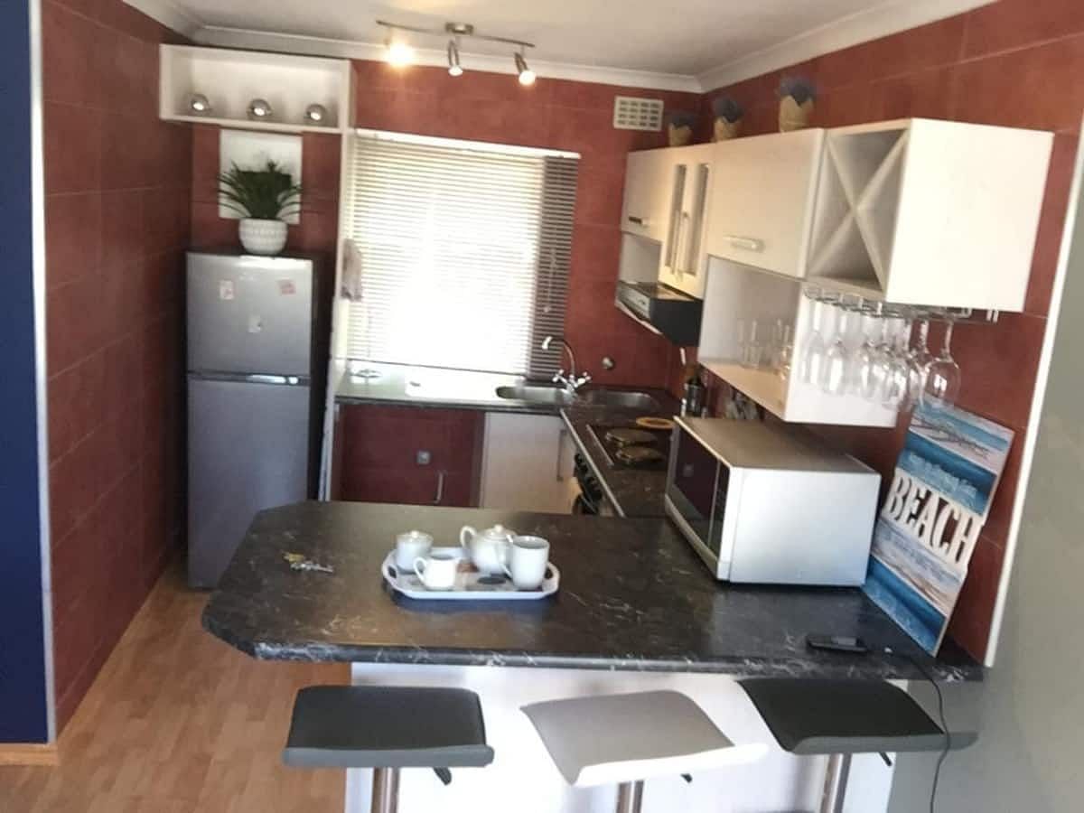 JWguest Rental unit at Cape Town, Western Cape | Apartment near Sunset Beach | Jwbnb no brobnb 7