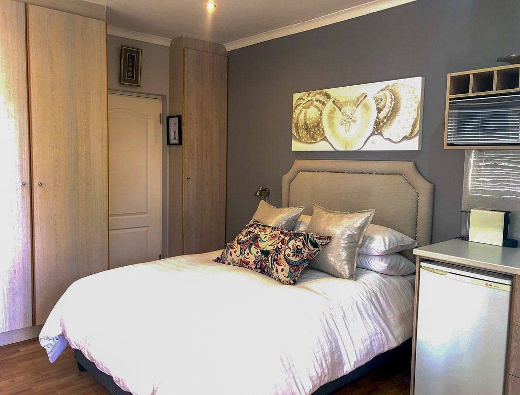 JWguest Apartment at George, Western Cape | Tranquility Base (George, SA) | Jwbnb no brobnb 8