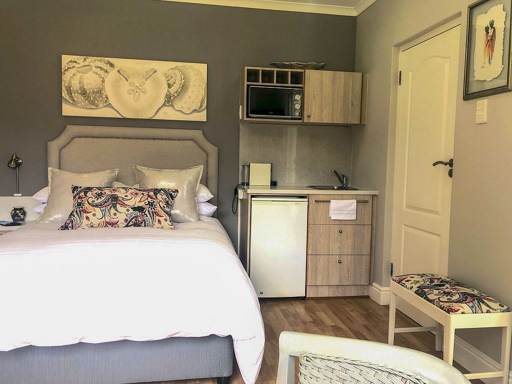 JWguest Apartment at George, Western Cape | Tranquility Base (George, SA) | Jwbnb no brobnb 6