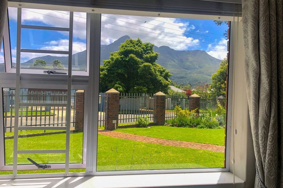 JWguest Apartment at George, Western Cape | Tranquility Base (George, SA) | Jwbnb no brobnb 3