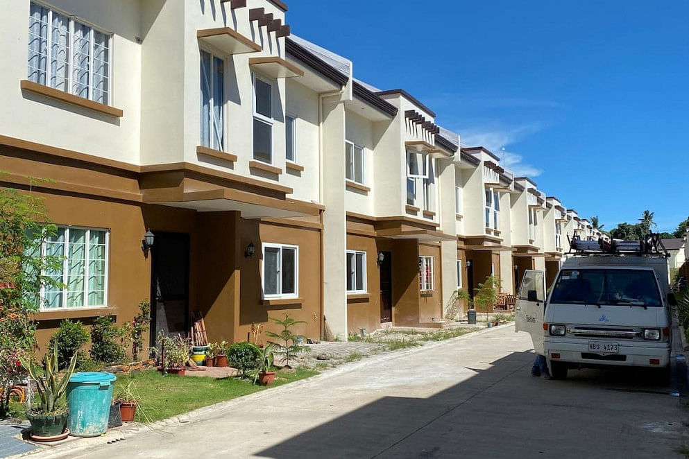 JWguest Townhouse at Talisay, Central Visayas | Townhouse in Bayswater Talisay | Jwbnb no brobnb 13