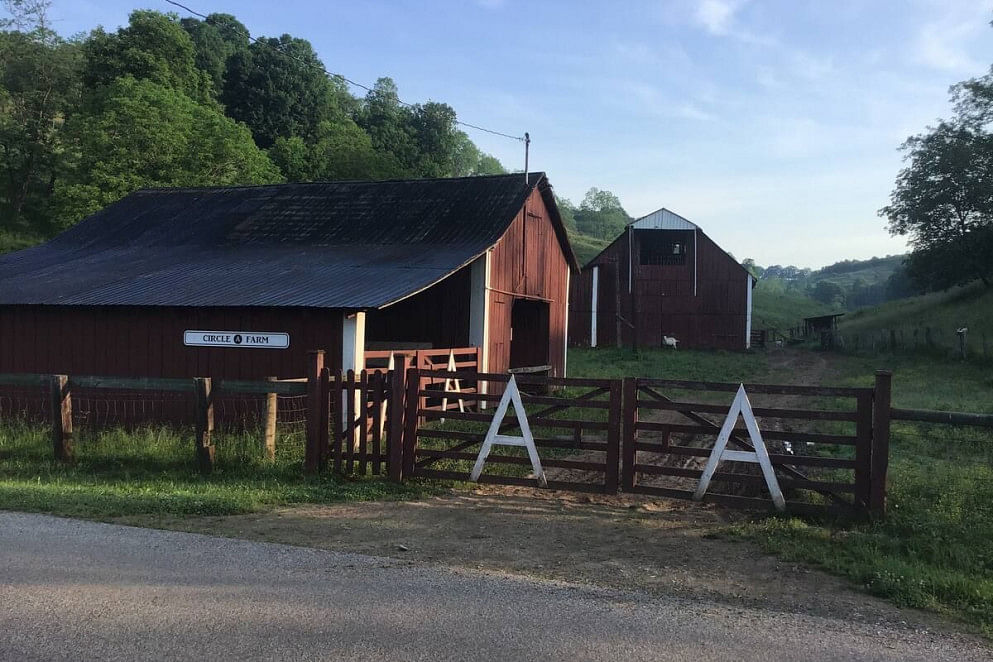 JWguest Residential Home at LeRoy, West Virginia | The Farm - Country Getaway | Jwbnb no brobnb 23
