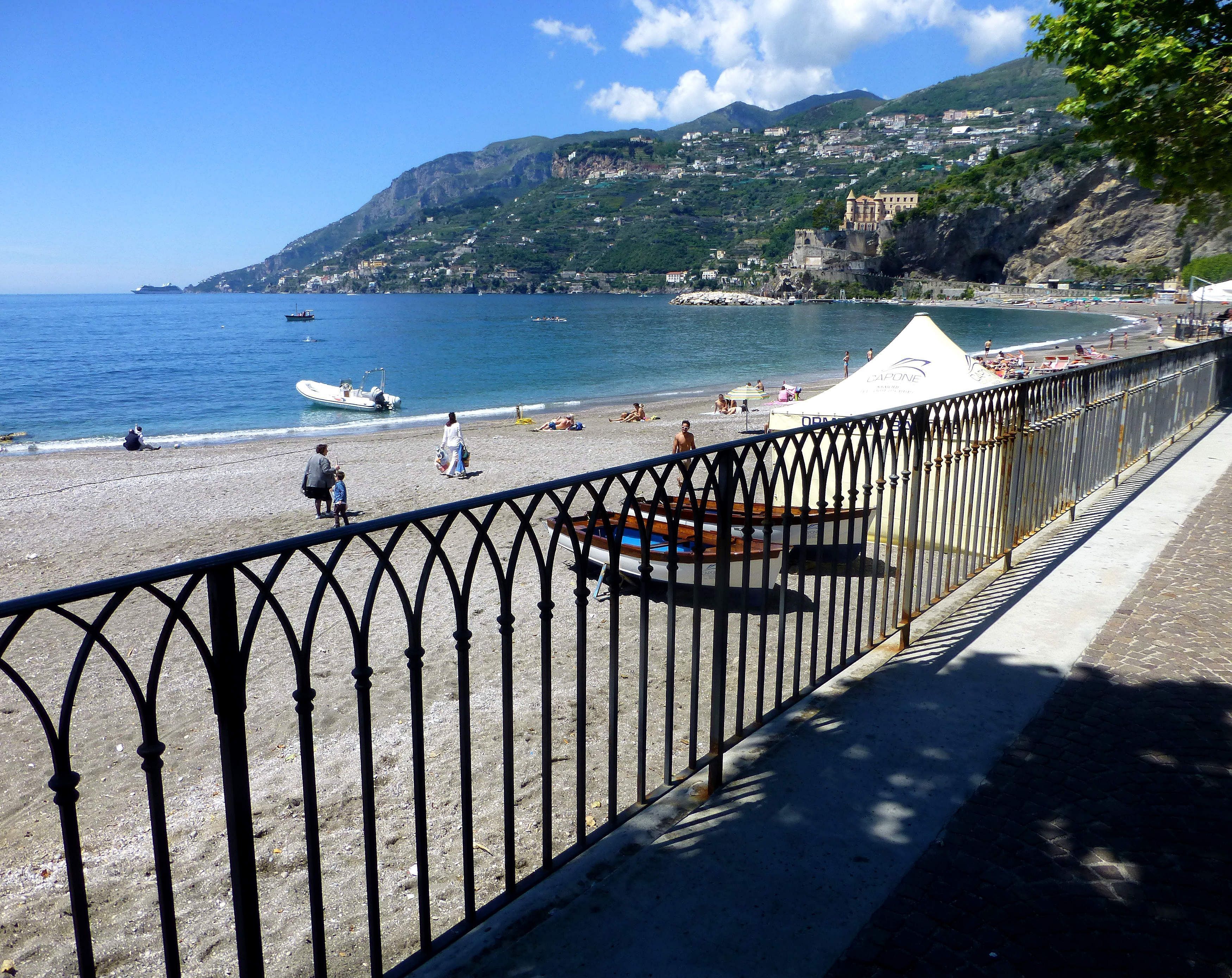 JWguest Apartment at Minori, Campania | Apartment on the Seaside on the Amalfi Coast | Jwbnb no brobnb 12