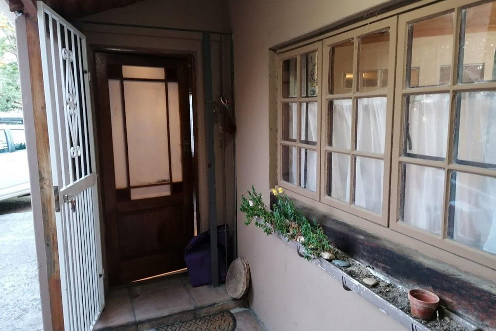 JWguest Apartment at Cape Town, Western Cape | Lovely 1 bedroom apartment in gordons bay south africa | Jwbnb no brobnb 15