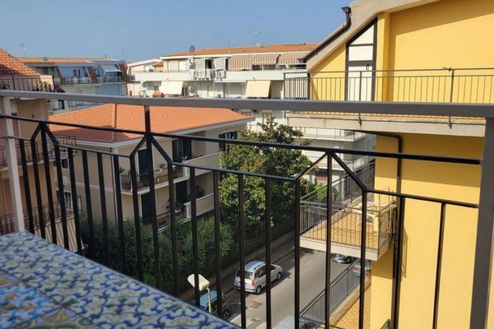 JWguest Rental unit at Scalea, Calabria | Great apartment only 15 minutes walk to the beach | Jwbnb no brobnb 20