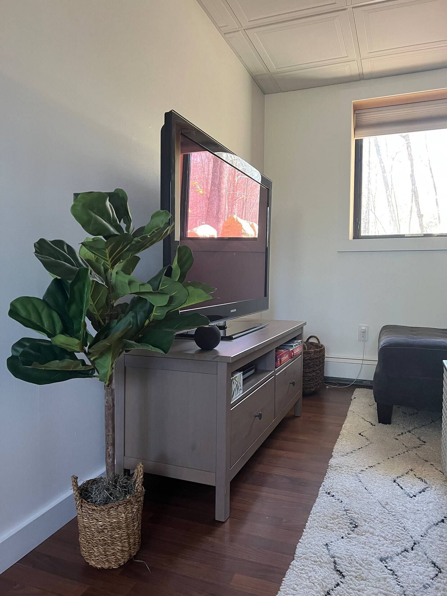 JWguest Apartment at Gardiner, New York | Halcyon Home | Jwbnb no brobnb 2
