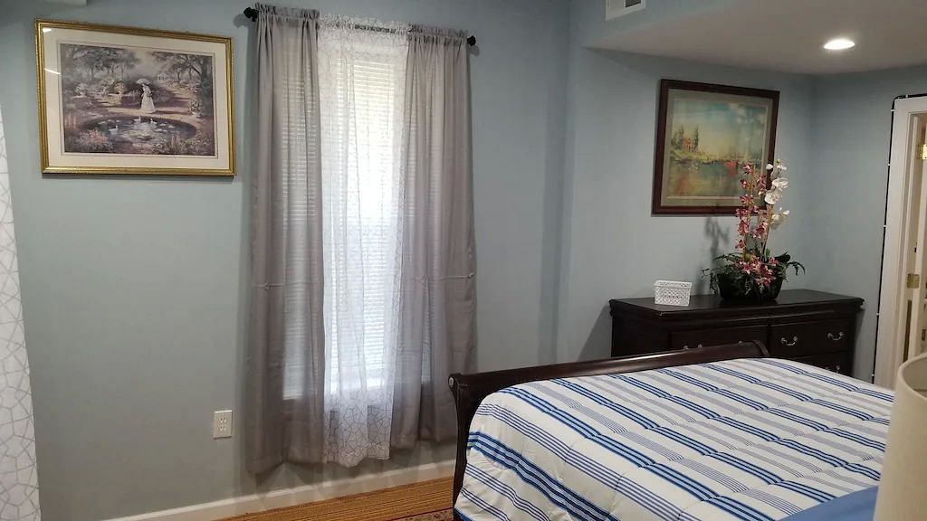JWguest Rental unit at Germantown, Maryland | Spacious centrally located 2BR Basement in Potomac MD | Jwbnb no brobnb 10