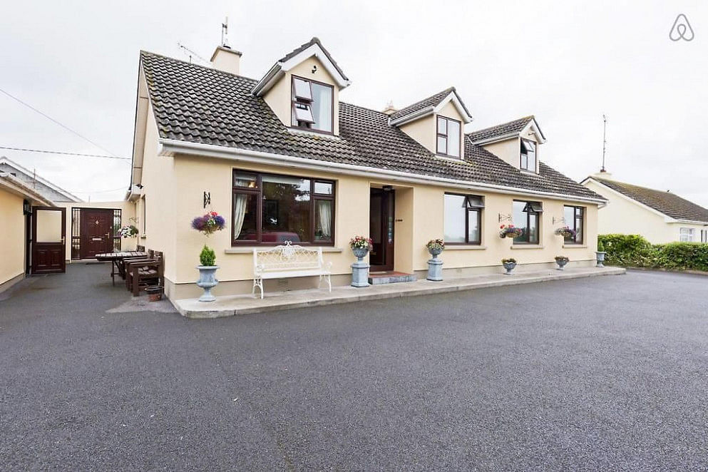 JWguest Bed and Breakfast at Carlanstown, County Meath | Family Suite Room #5 | Jwbnb no brobnb 2