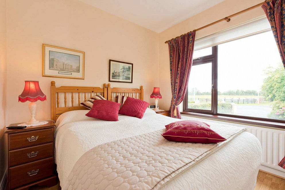 JWguest Bed and Breakfast at Carlanstown, County Meath | Charming Room 3 in Carlanstown, Kells | Jwbnb no brobnb 1