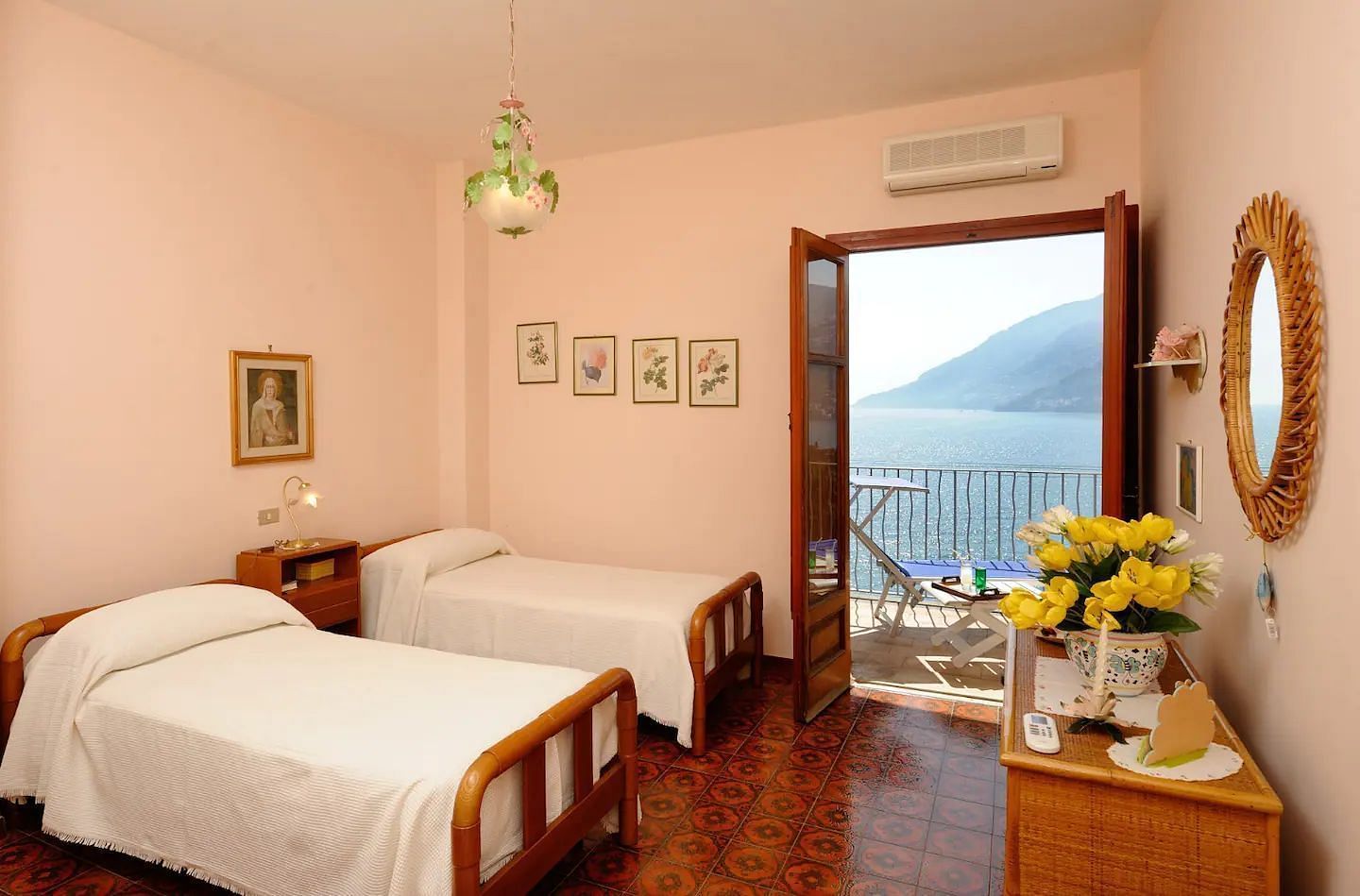 JWguest Apartment at Maiori, Campania | Felicity Villa Amalfi Coast | Jwbnb no brobnb 12