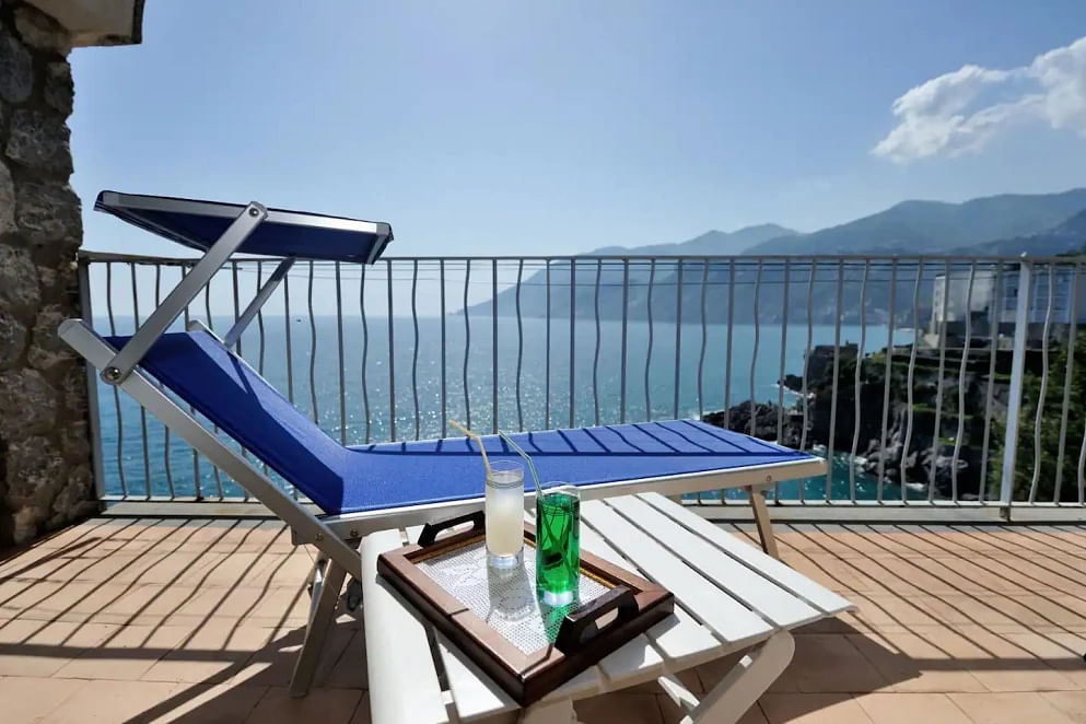 JWguest Apartment at Maiori, Campania | Felicity Villa Amalfi Coast | Jwbnb no brobnb 3