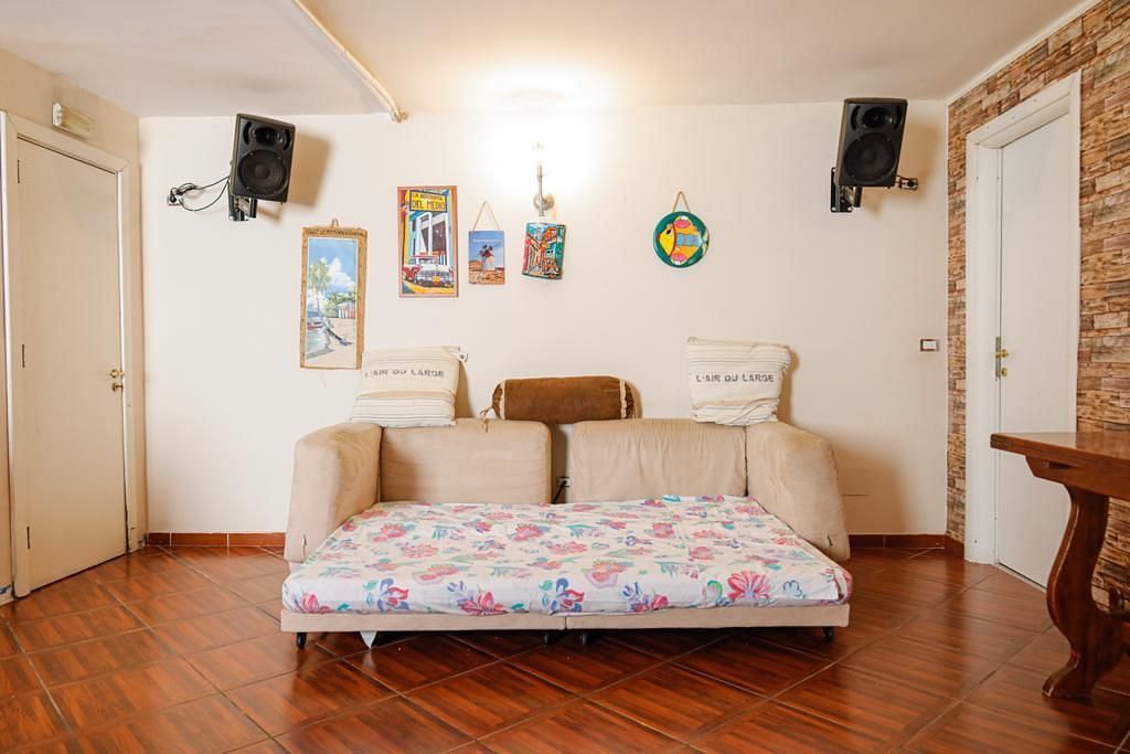 JWguest Rental unit at Lago Patria, Campania | Cozy loft near Naples | Jwbnb no brobnb 2