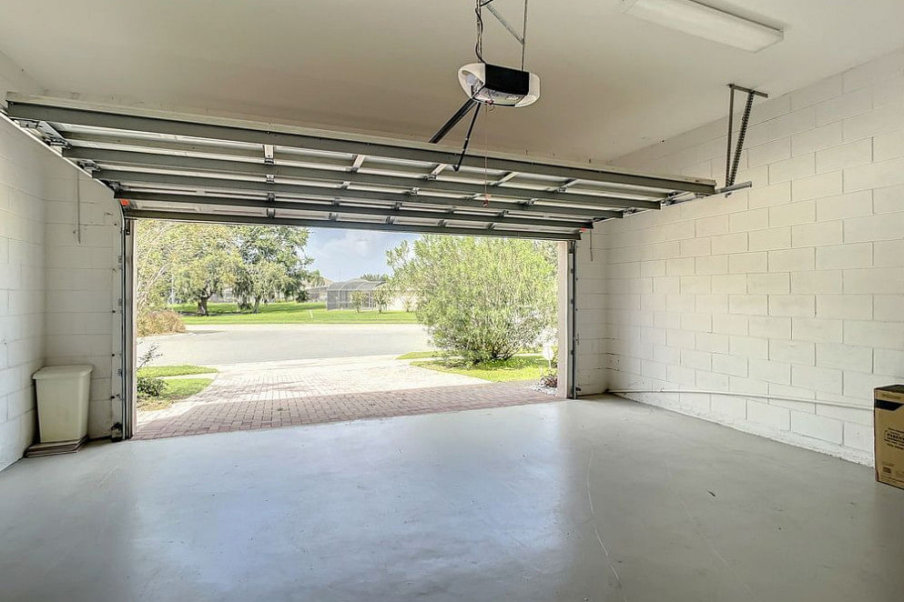 JWguest House at Kissimmee, Florida | Home in Kissimmee with Private Pool and Lakeview | Jwbnb no brobnb 30