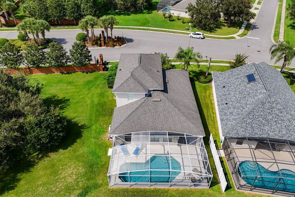 JWguest House at Kissimmee, Florida | Home in Kissimmee with Private Pool and Lakeview | Jwbnb no brobnb 32