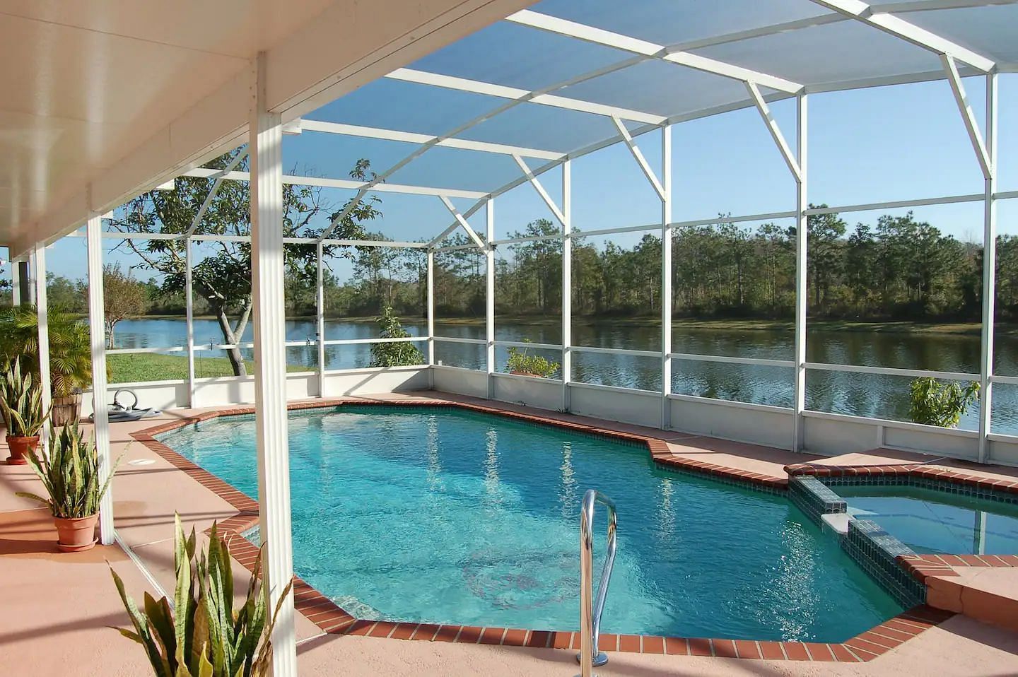 JWguest House at Orlando, Florida | Private Home with Pool, 3 Bd 2 Bath, Close to Disney | Jwbnb no brobnb 5