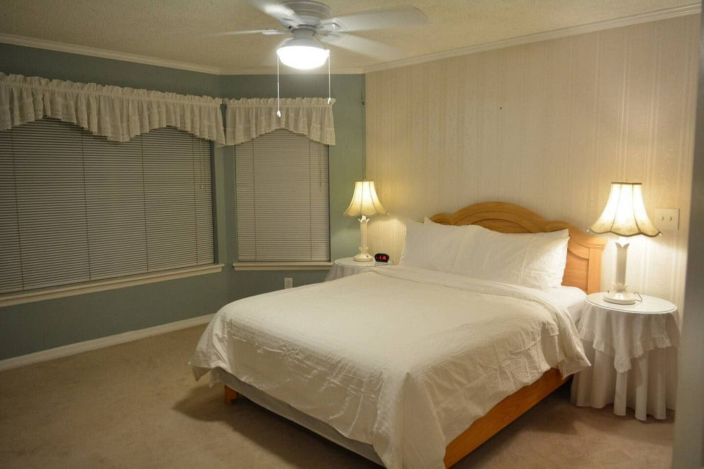 JWguest House at Orlando, Florida | Private Home with Pool, 3 Bd 2 Bath, Close to Disney | Jwbnb no brobnb 17