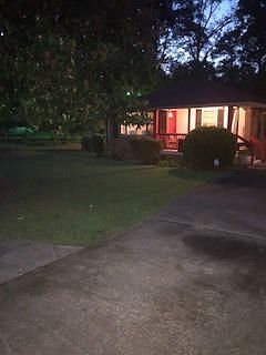JWguest House at Riverdale, Georgia | Palm Tree Beauty | Jwbnb no brobnb 8