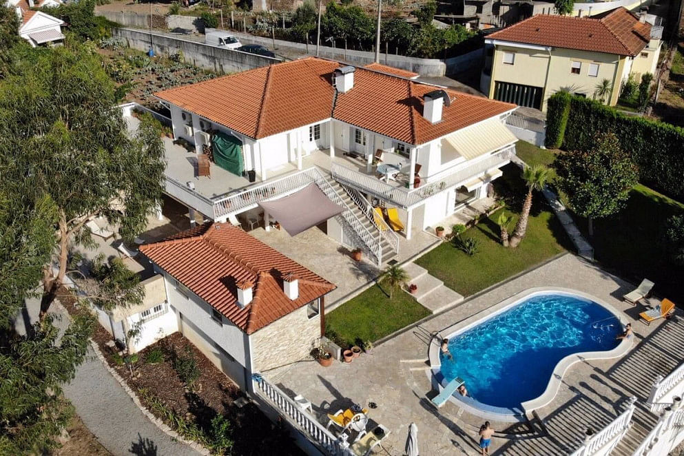 JWguest Villa at Canedo, Aveiro | Beautiful villa for your vacation Maxi 8 | Jwbnb no brobnb 1