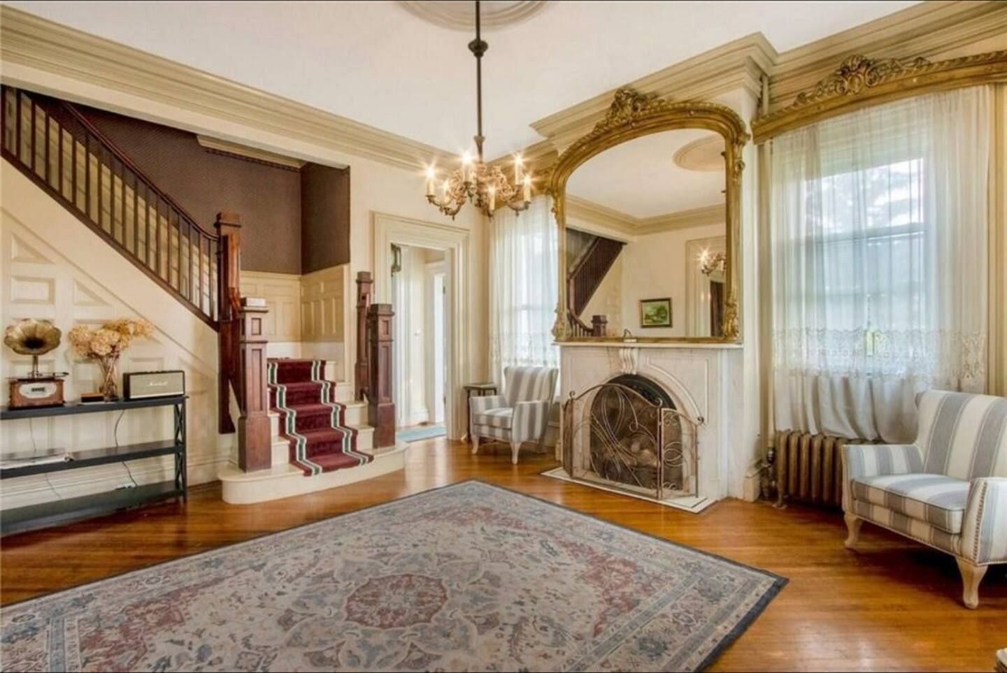 JWguest House at Chester, New York | Victorian Style Historic Home |  14 pax #1 | Jwbnb no brobnb 4