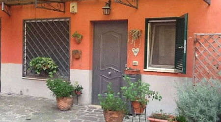 JWguest House at Napoli, Campania | Cozy apartment in Naples, Isola Felice | Jwbnb no brobnb 1