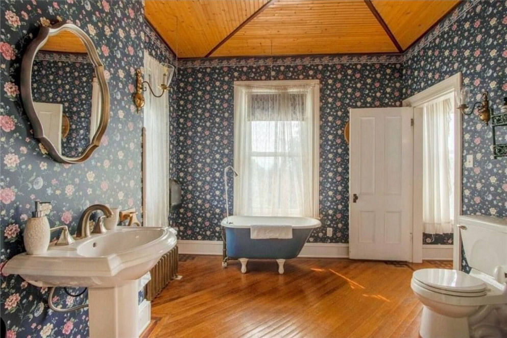 JWguest House at Chester, New York | Victorian Style Historic Home |  2pax #5 | Jwbnb no brobnb 15