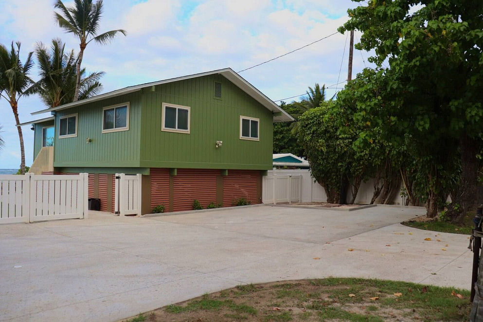 JWguest House at Hauula, Hawaii | Punalu'u Ocean Paradise - Oceanfront Beach House | Jwbnb no brobnb 16